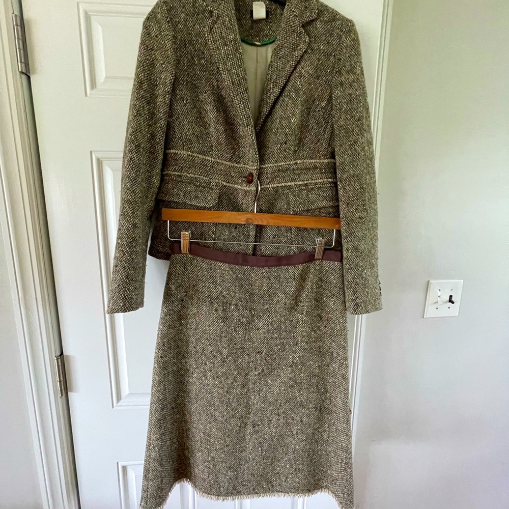Beautiful wool suit.